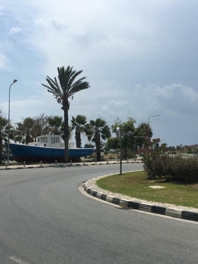 Larnaca Beach Apartment 44 Εξωτερικό φωτογραφία